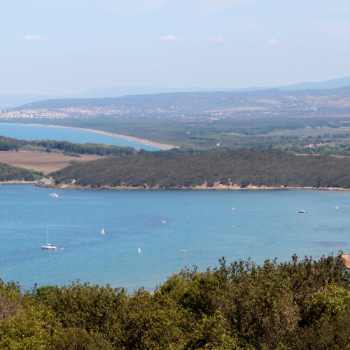 Golfo di Baratti: spiagge, cosa vedere e come arrivare